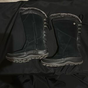 North Face Suede Boots with Fur Top- Size 7